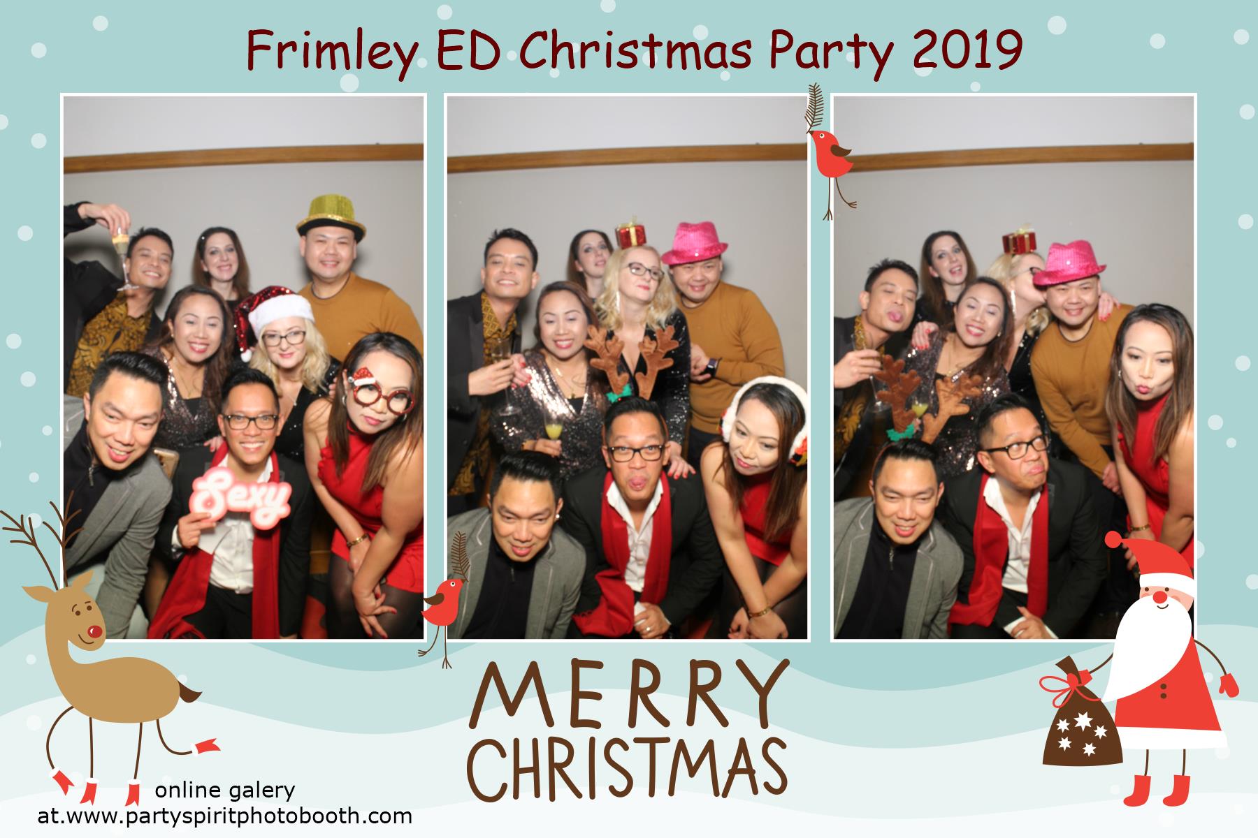 Christmas Party | View more photos from the event at gallery.partyspiritphotobooth.com/u/PartySpiritPhotoBooth/Christmas-Party-1